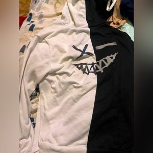 Black n white hoodie
